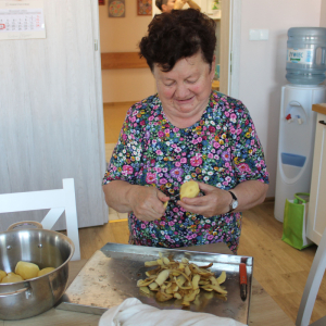 Zajęcia kulinarne w Klubie Seniora